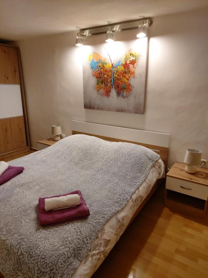 Studio Apartman Jezera Exterior foto